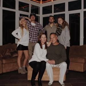 Meet your Posher, Diana